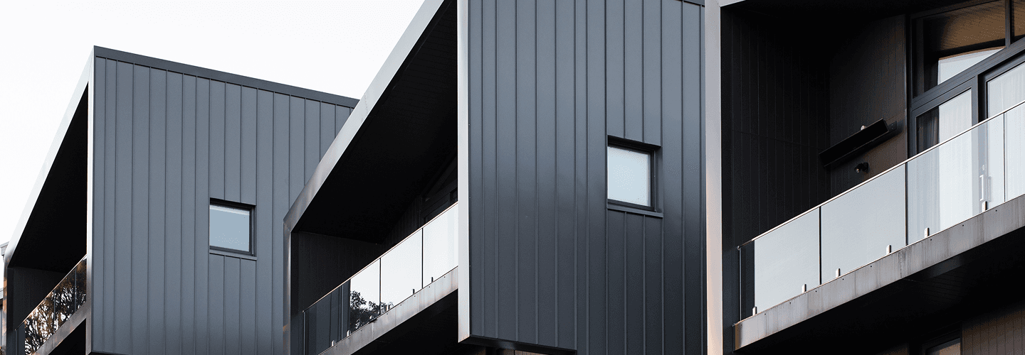 Cladding banner