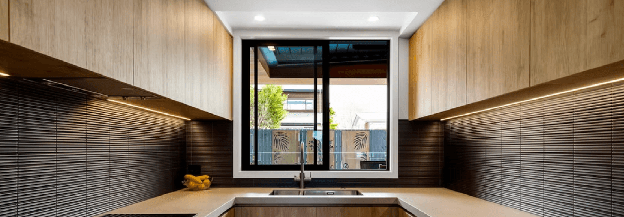 Sliding Stacking Windows banner
